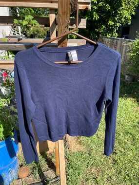 H&M Navy Ribbed Crewneck Sweater